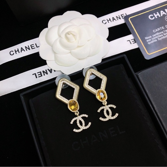 CHANEL Gold and Silver Diamond-Shaped Earrings - Picture 2 of 8